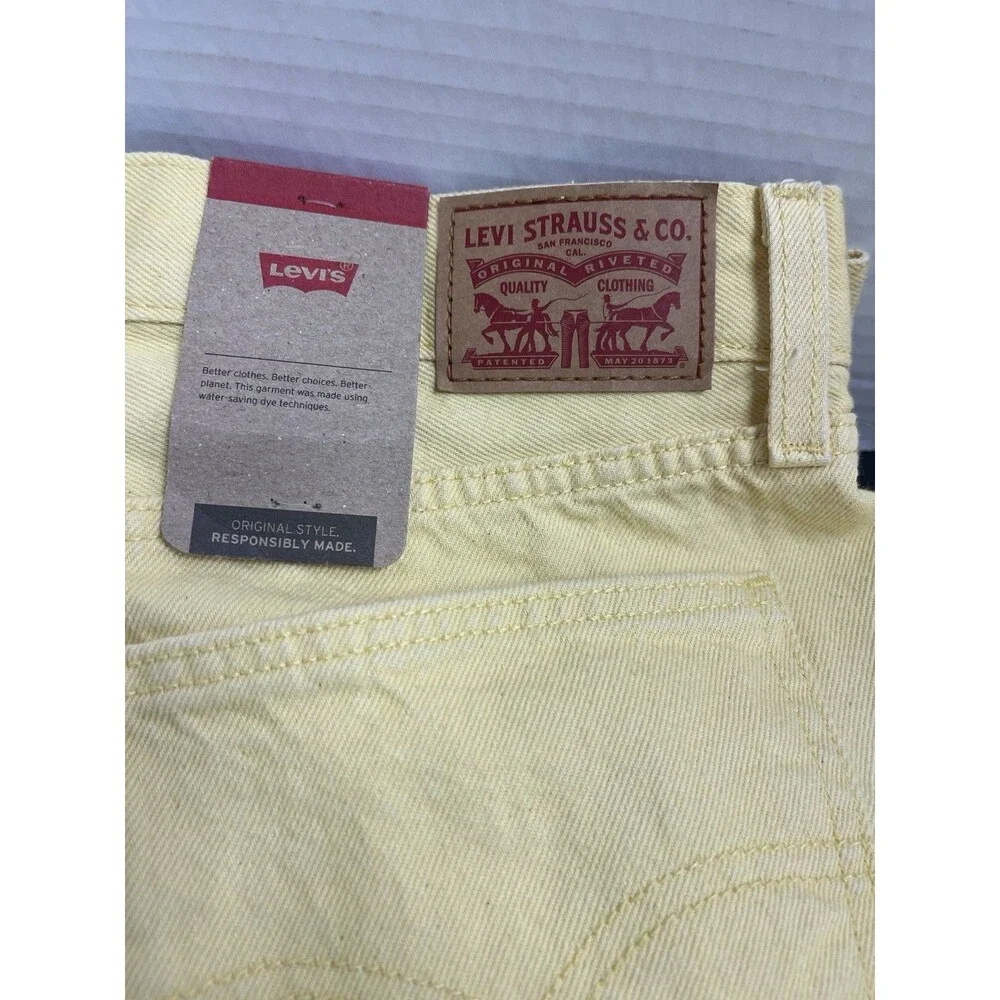 Yellow Levi’s Jeans New With Tag Middy Straight Leg 30x30 Women’s Denim 2022
